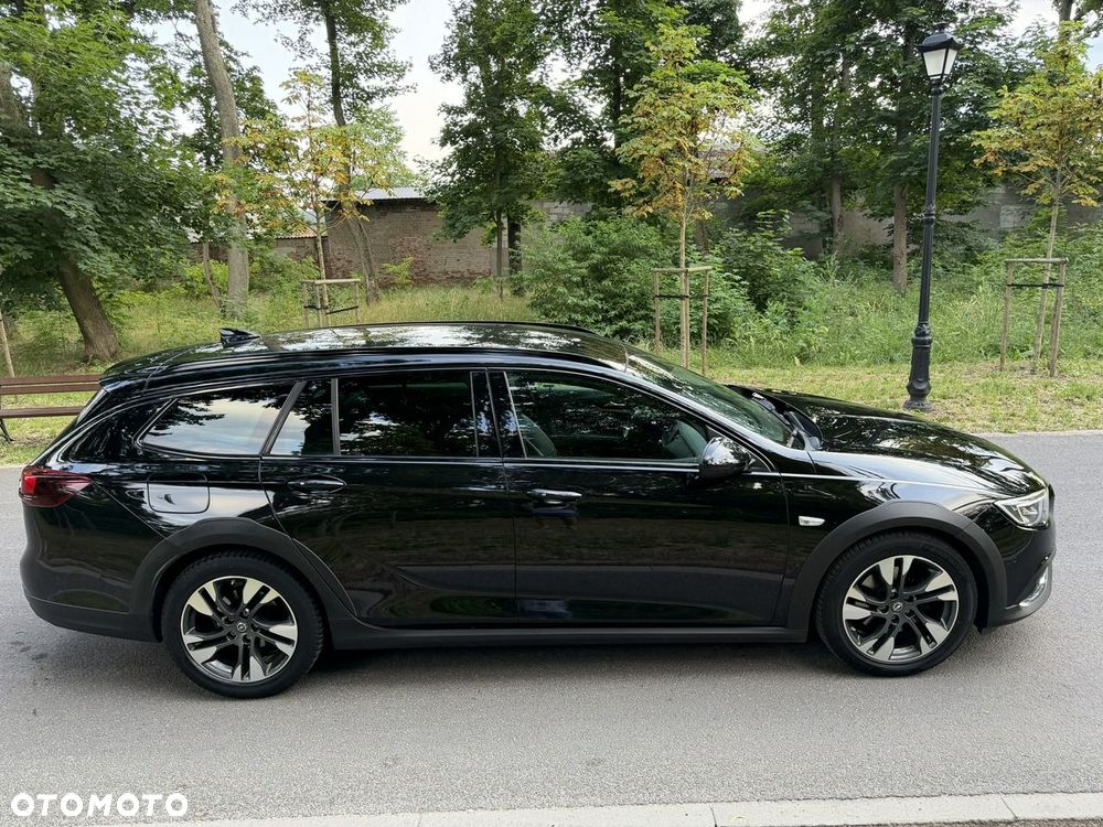 Opel Insignia - 12