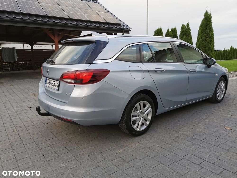 Opel Astra 1.6 CDTI DPF ecoFLEX TourerStart/Stop Edition - 2