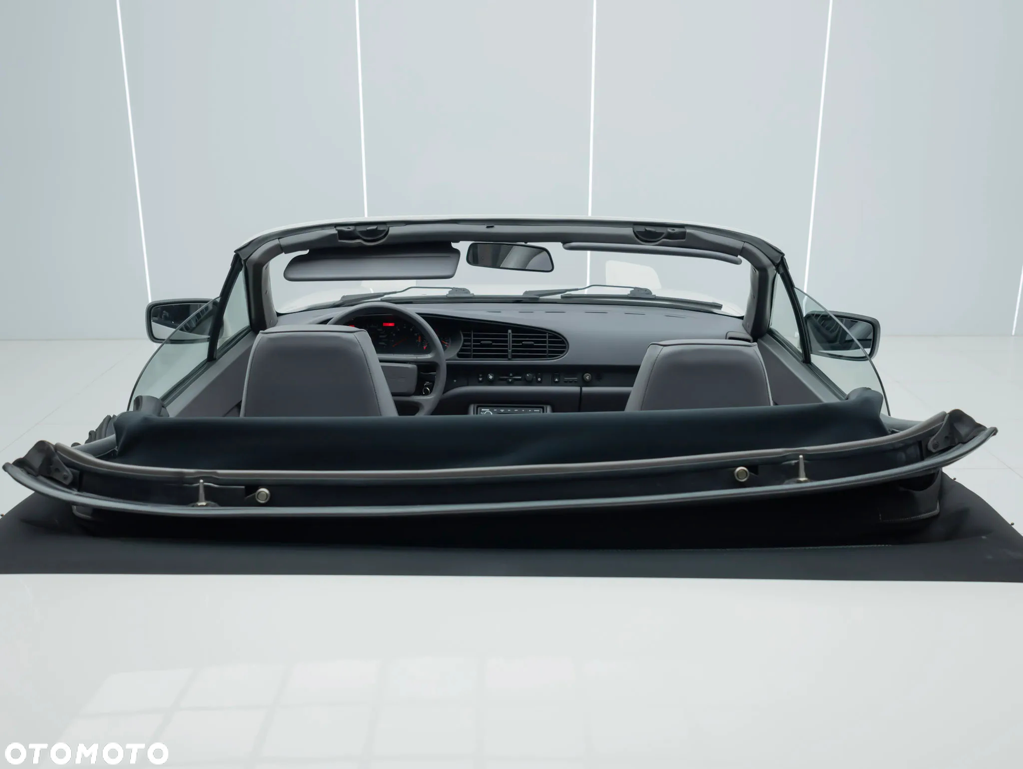 Porsche 944 3.0 S2 Cabriolet - 14