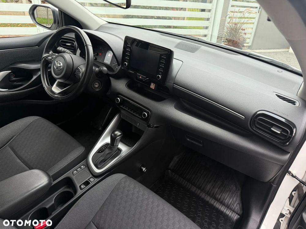 Toyota Yaris Hybrid 1.5 Active - 19