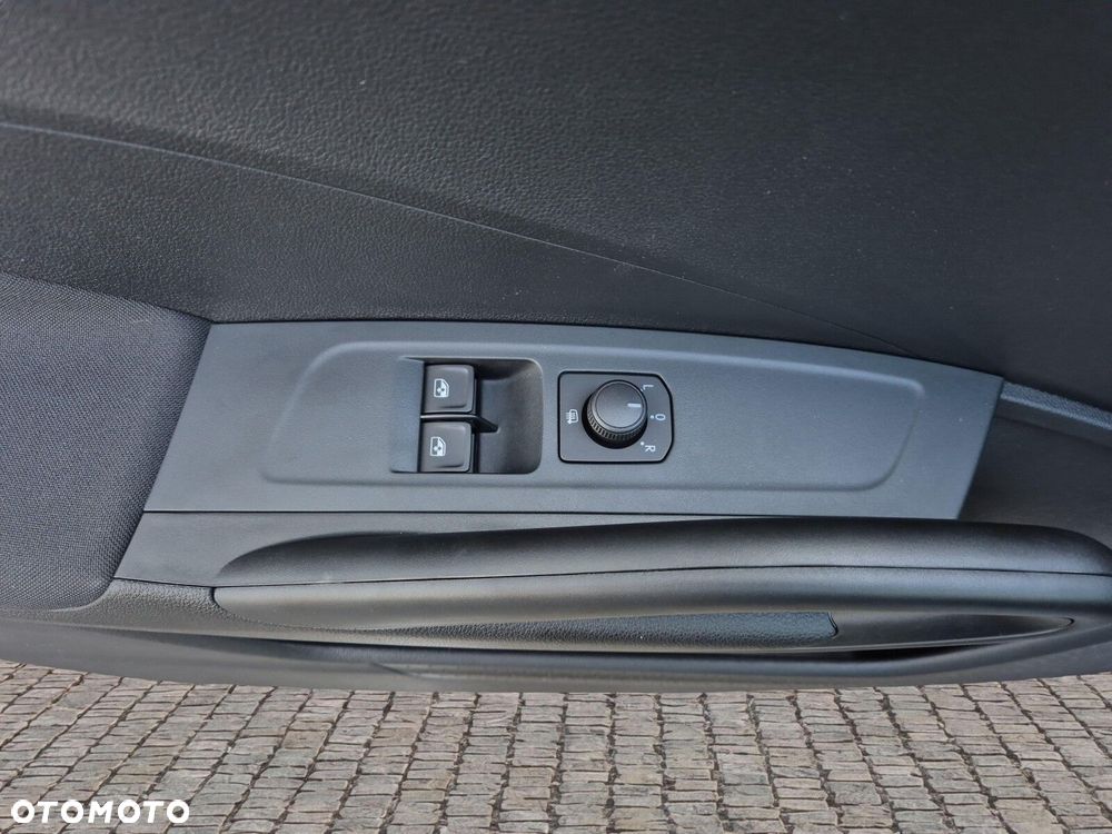 Skoda Fabia - 18