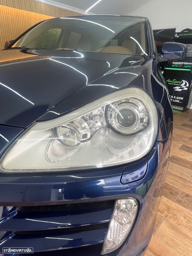Porsche Cayenne Tiptronic - 54