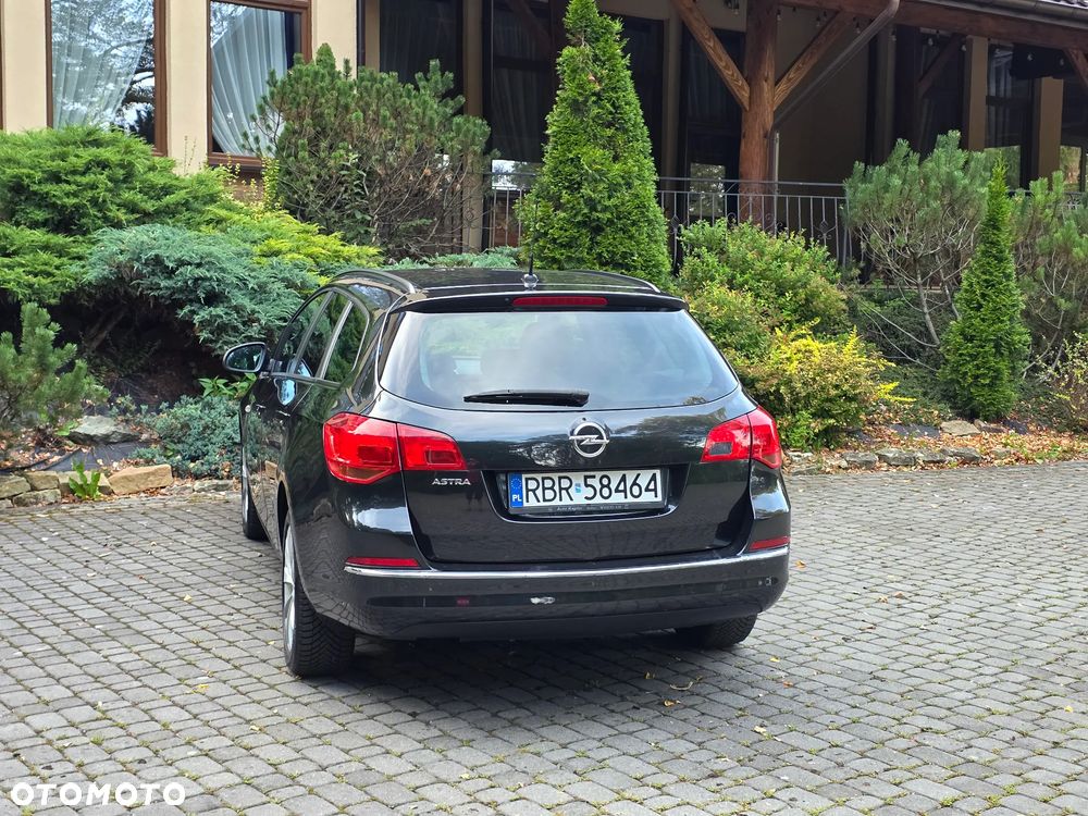 Opel Astra - 37