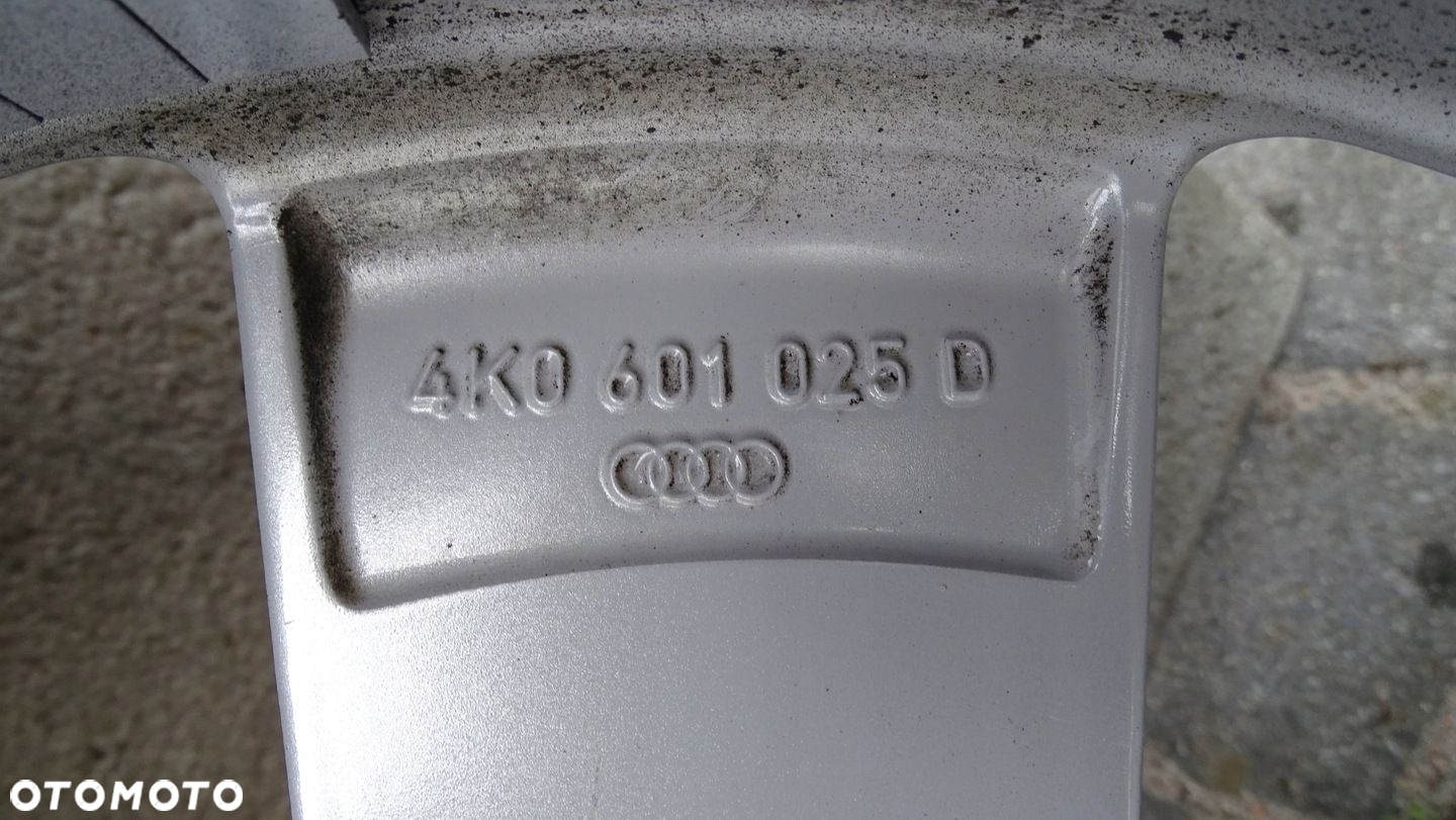 AUDI A6 C8 4K0 8Jx18H2 5x112 ET39 - felga oryginał - 10