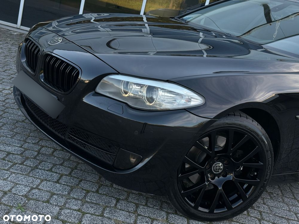 BMW Seria 5 520d Touring - 37
