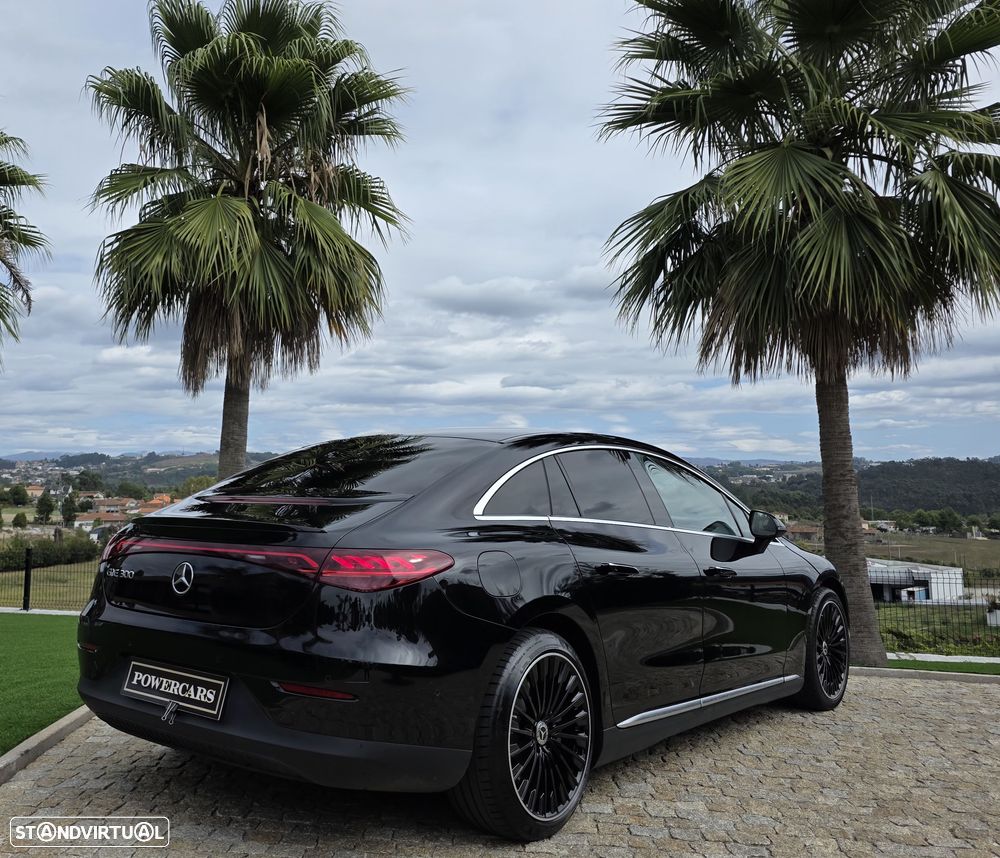 Mercedes-Benz EQE 300 Edition Electric Art - 12