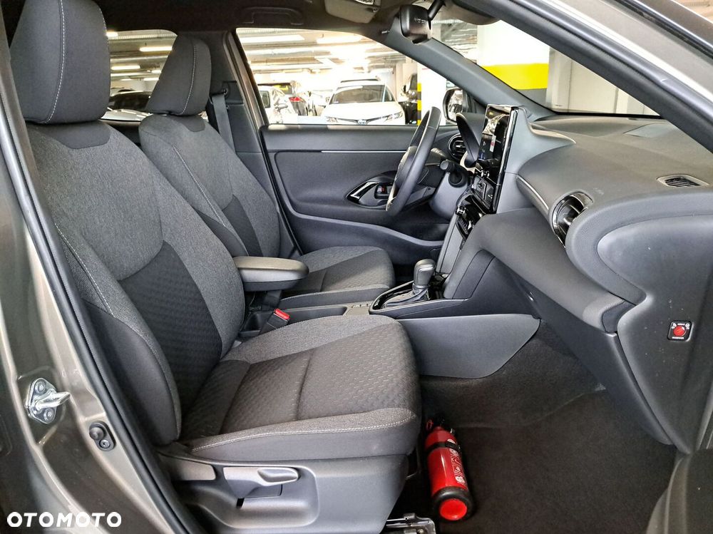 Toyota Yaris Cross Hybrid 1.5 Style - 16