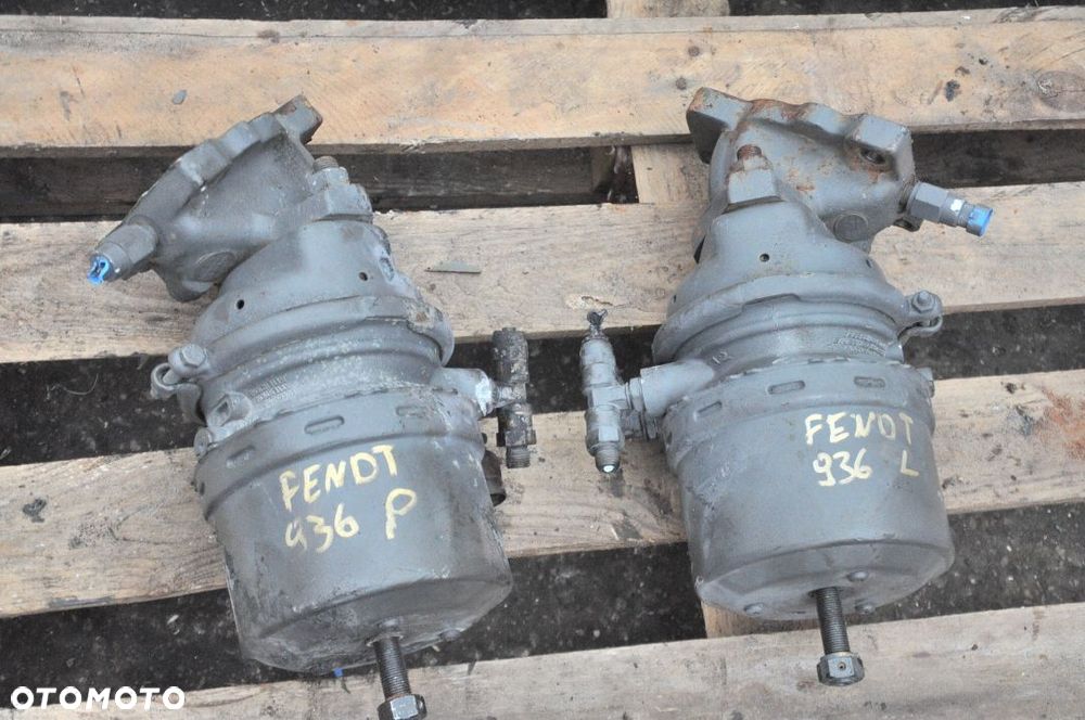 SIŁOWNIK HAMULCOWY ZAWÓR OSUSZACZ PODUSZKA FENDT 936 939 - 1