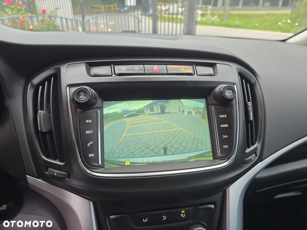 Opel Zafira Tourer 1.4 Turbo Sport - 32
