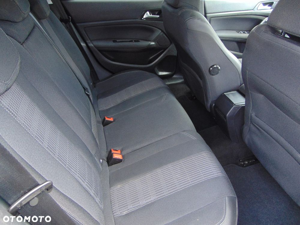 Peugeot 308 1.2 PureTech Active Pack S&S - 10