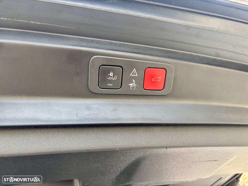 Peugeot 5008 1.5 BlueHDi Allure EAT8 - 57