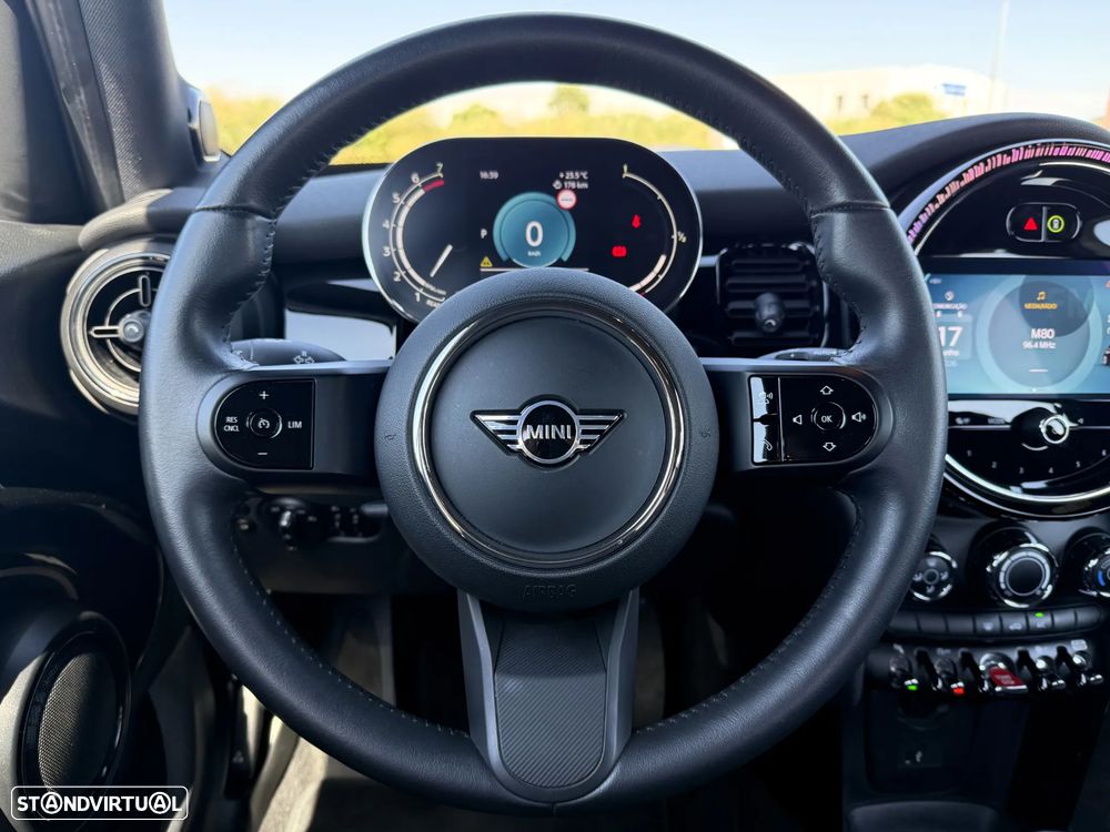 MINI 5 Portas Cooper Premium Plus JCW Auto - 36