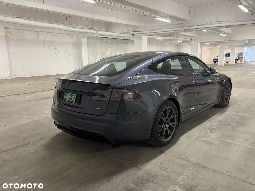 Tesla Model S Plaid - 3