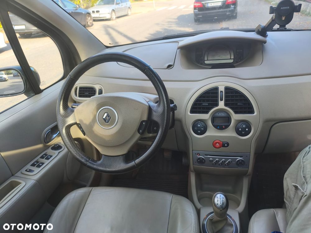 Renault Modus 1.6 16V ESP Initiale - 7