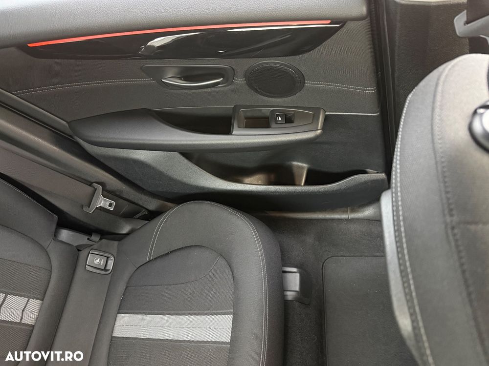 BMW Seria 2 218d Aut. - 15