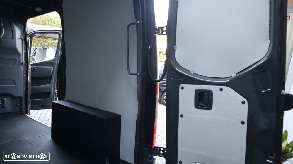 Mercedes-Benz Sprinter 214 CDI 33 3.0T - 8
