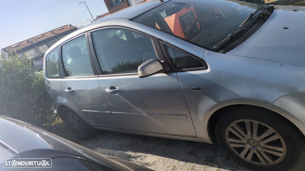 Ford Focus C-Max 1.6 TDCi Ghia - 4