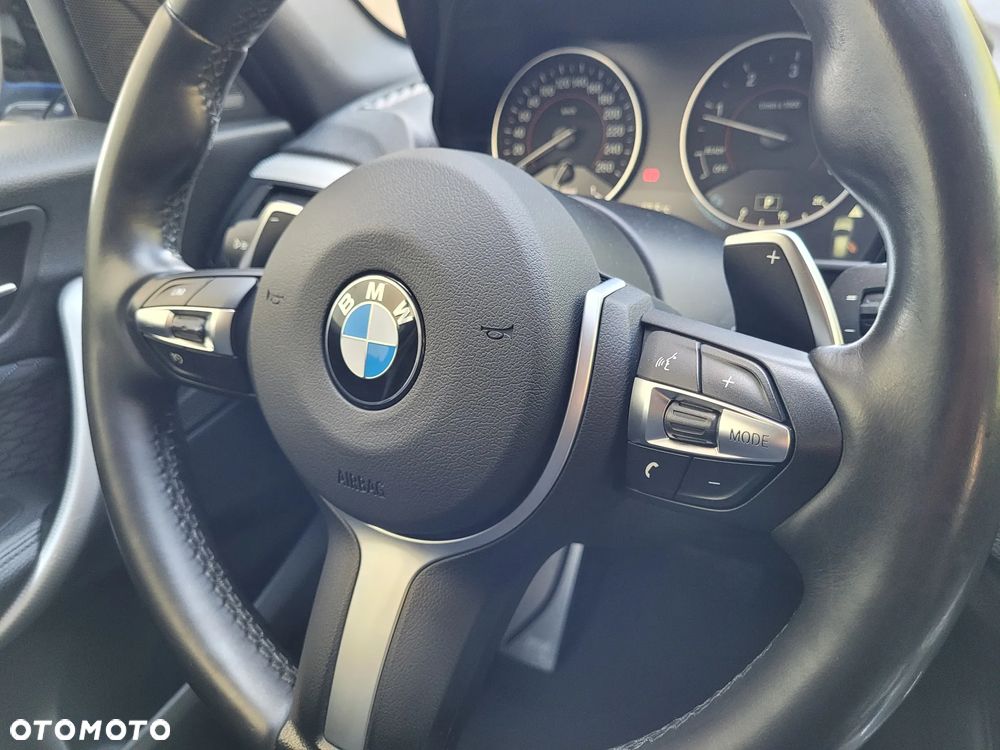BMW Seria 1 125d M Sport Shadow sport - 21