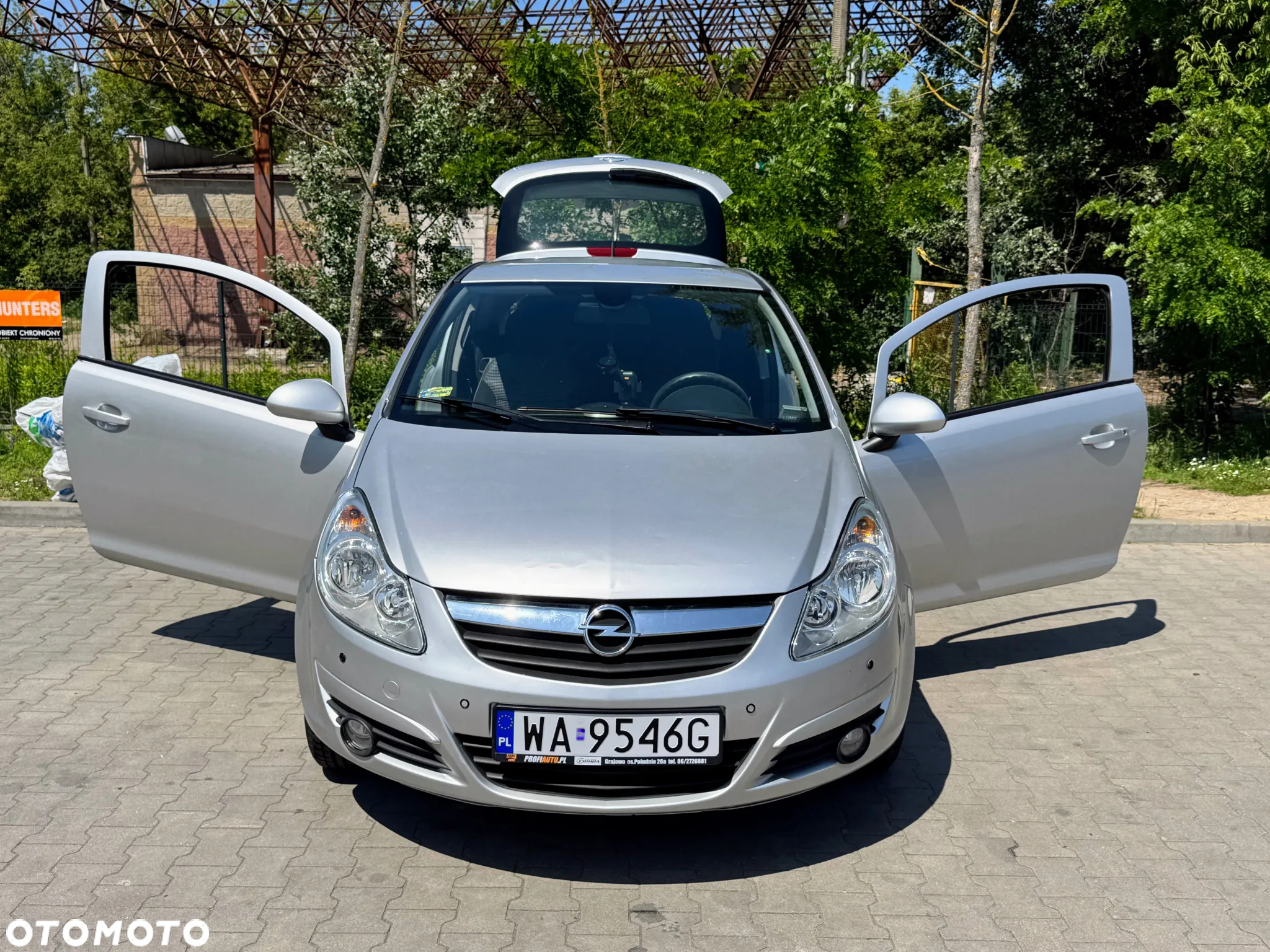 Opel Corsa - 8