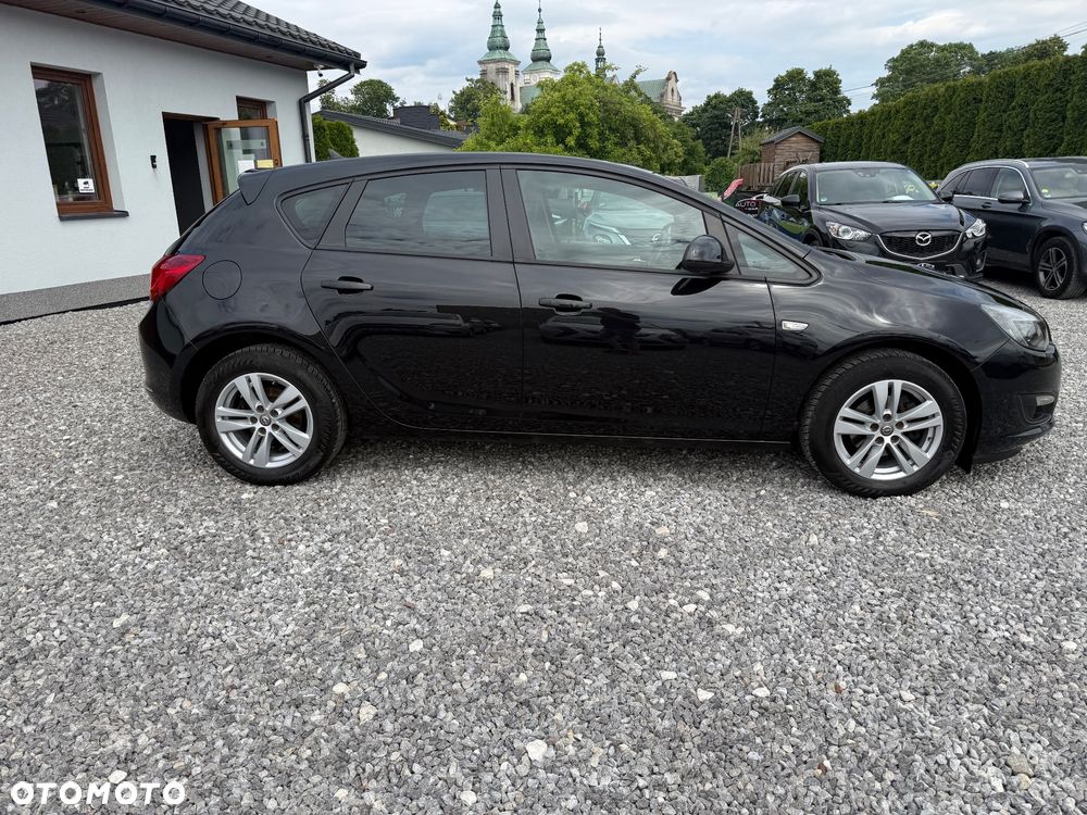 Opel Astra 1.4 T Cosmo - 22