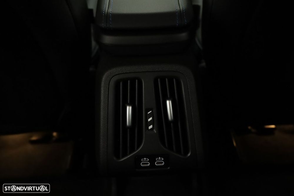 BMW X1 xDrive25e Pack Desportivo M - 23