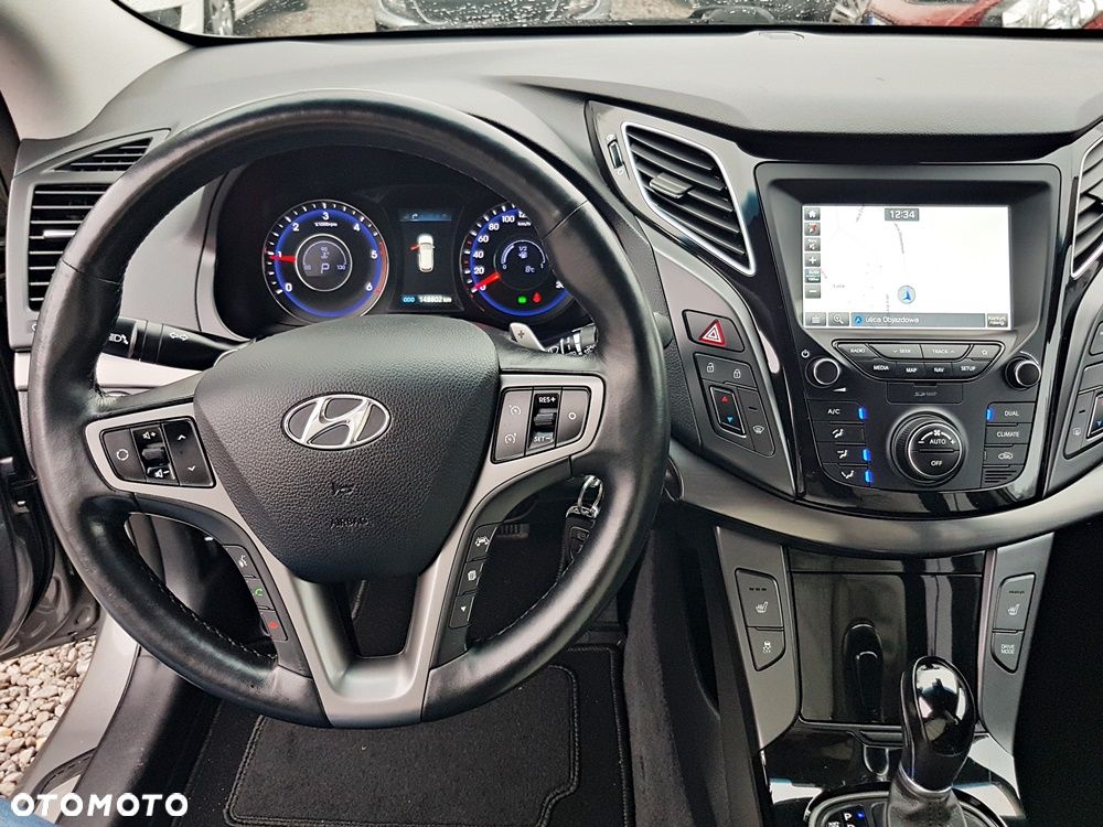 Hyundai i40 Kombi blue 1.6 CRDi DCT Space Plus - 21