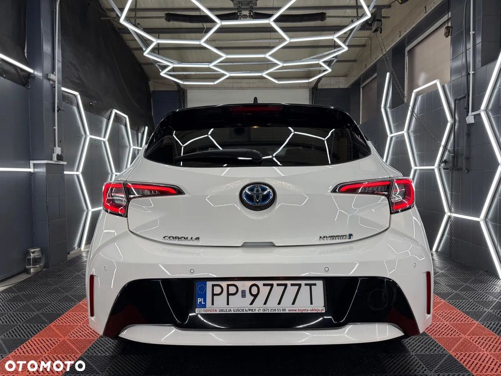 Toyota Corolla 1.8 Business Edition - 8