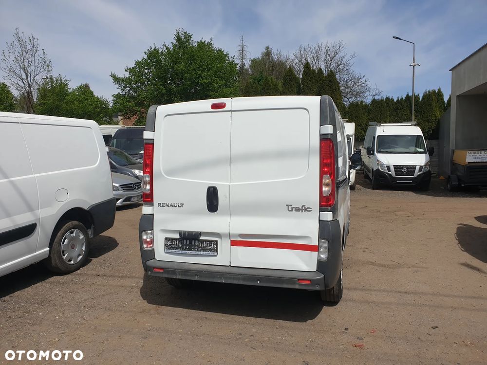 Renault trafic - 6