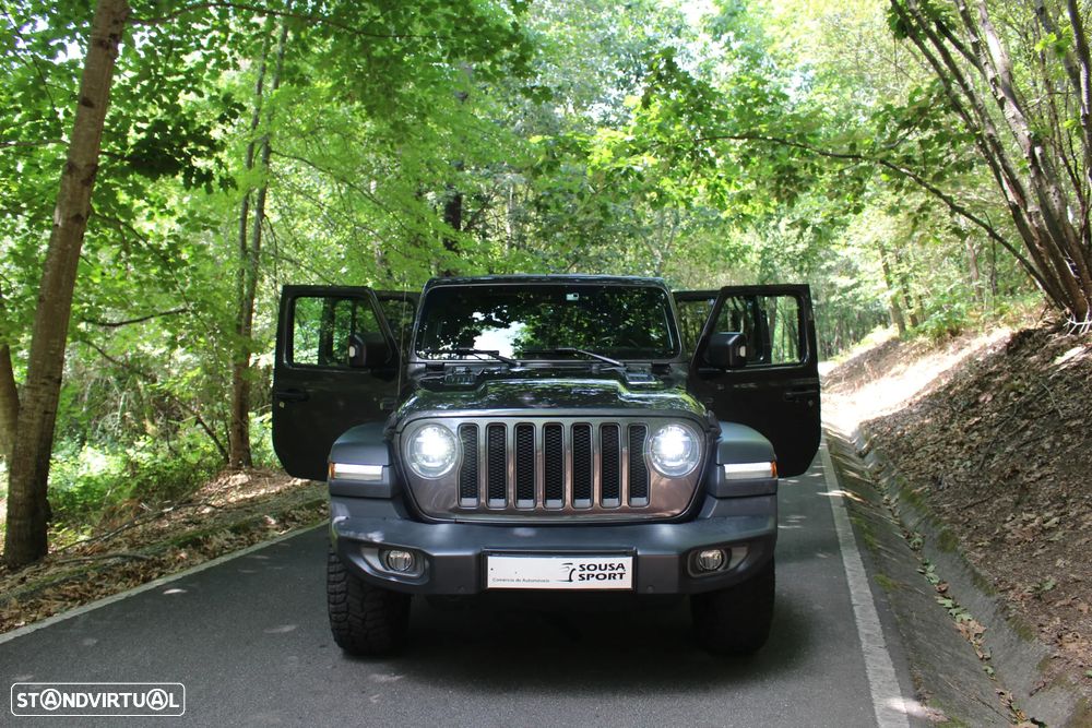 Jeep Wrangler — fotografia 9