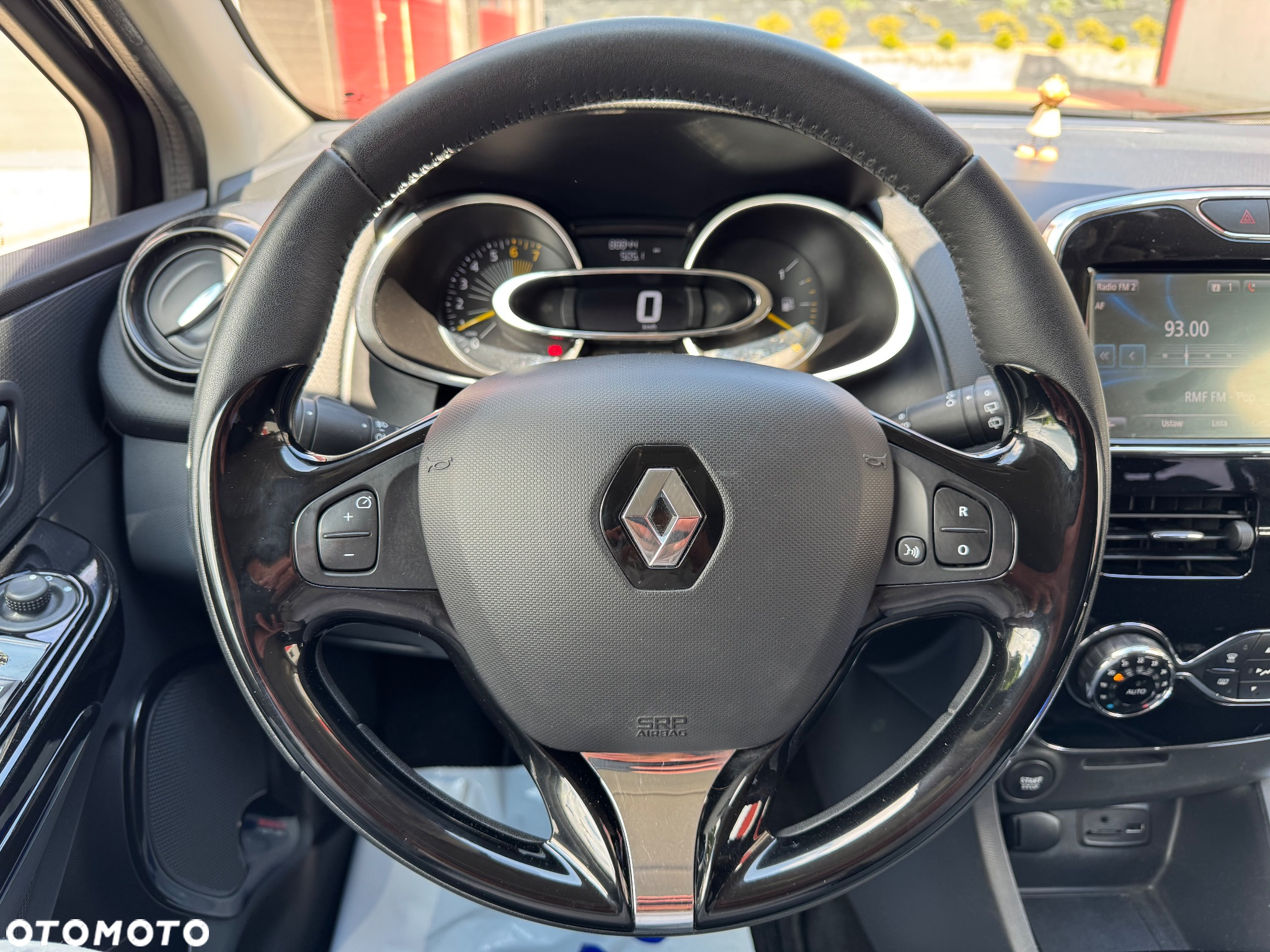 Renault Clio (Energy) TCe 90 Start & Stop LIMITED - 16