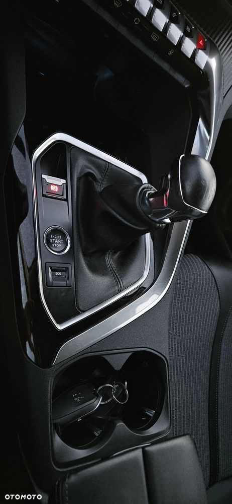 Peugeot 5008 BlueHDI 130 Allure Business-Paket - 15