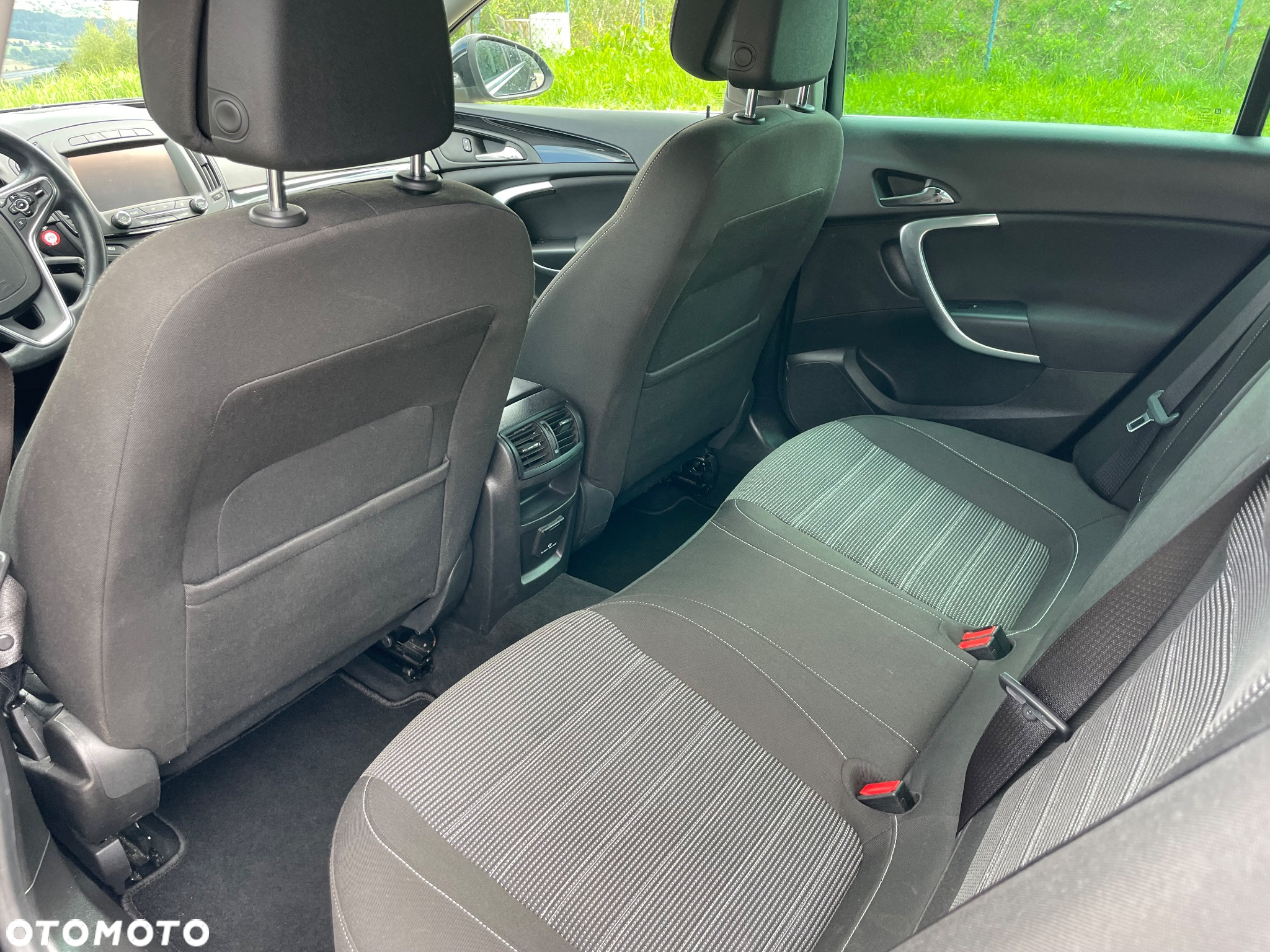 Opel Insignia - 12