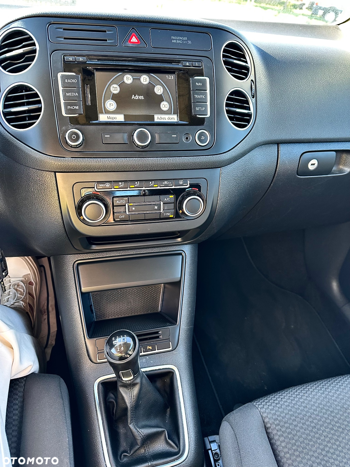 Volkswagen Golf Plus 1.6 TDI Comfortline - 10