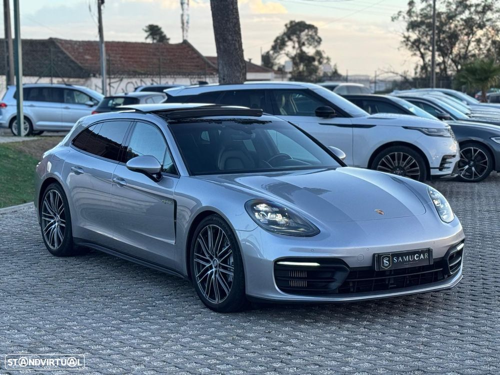 Porsche Panamera Sport Turismo 4 E-Hybrid - 3