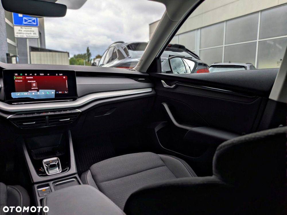 Skoda Octavia 1.5 TSI mHEV Selection DSG - 17