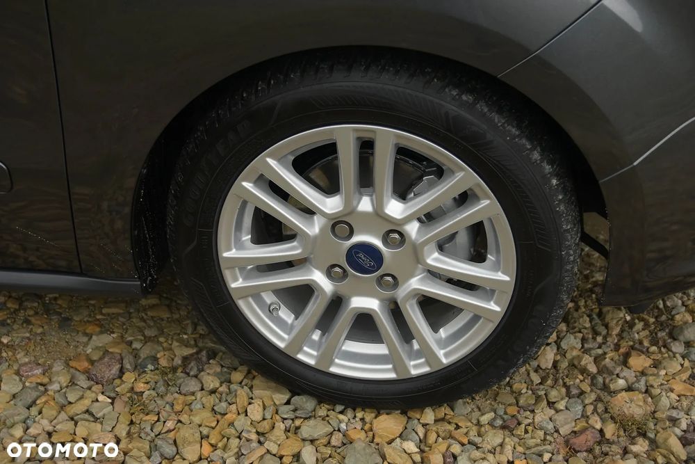 Ford Tourneo Courier 1.5 TDCi Titanium - 15