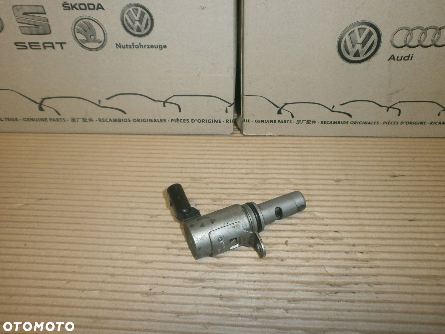 CZUJNIK FAZ ROZRZĄDU 03C906455A 1.4TSI VW SKODA CAX CAV BLG GWARANCJA - 2