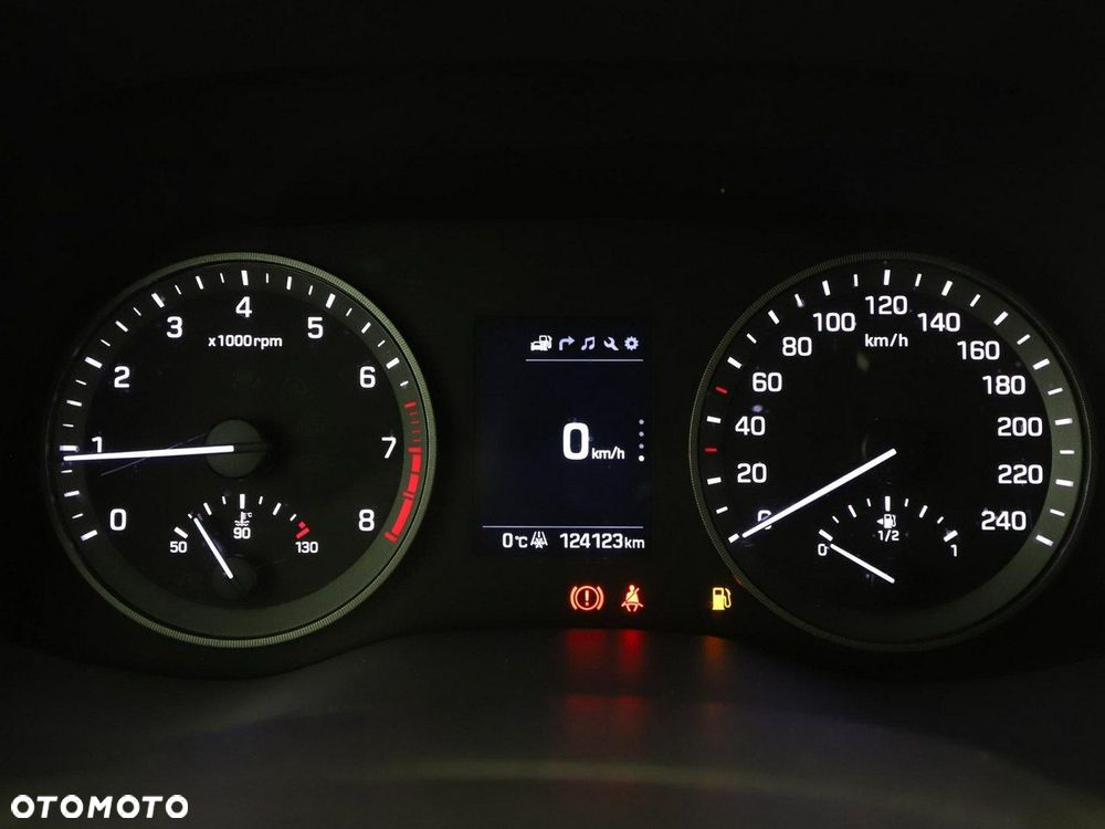 Hyundai Tucson 1.6 GDi 2WD Trend - 23