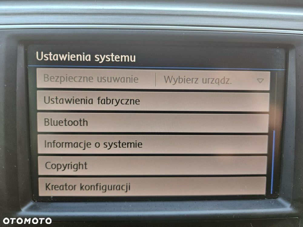 Volkswagen Golf Sportsvan 1.4 TSI (BlueMotion Technology) Highline - 34