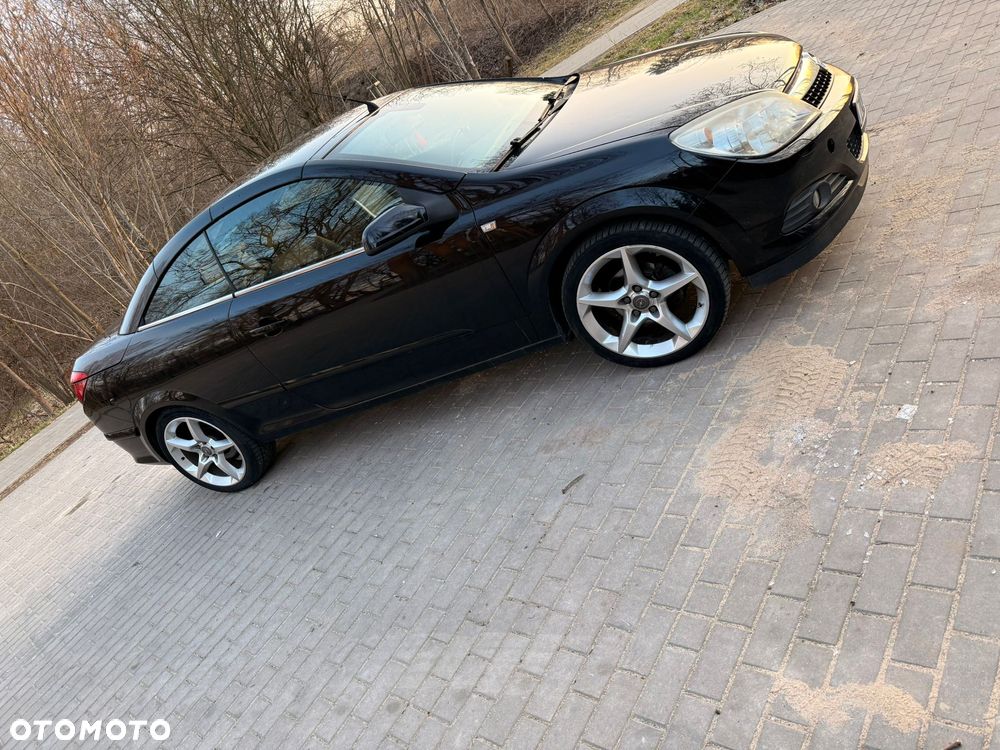 Opel Astra 1.8 Essentia - 4
