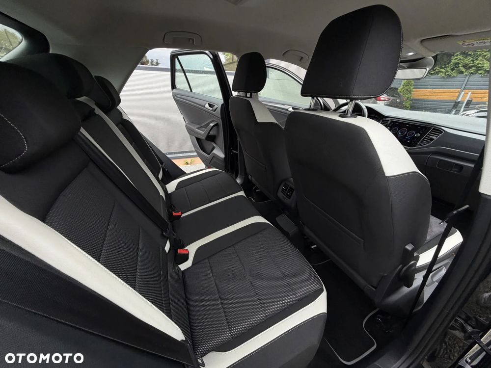 Volkswagen T-Roc 1.5 TSI GPF ACT Premium DSG - 17
