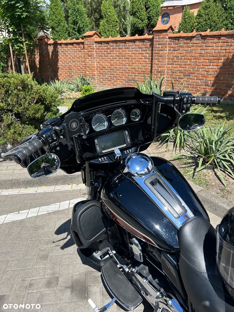 Harley-Davidson Touring Street Glide - 6