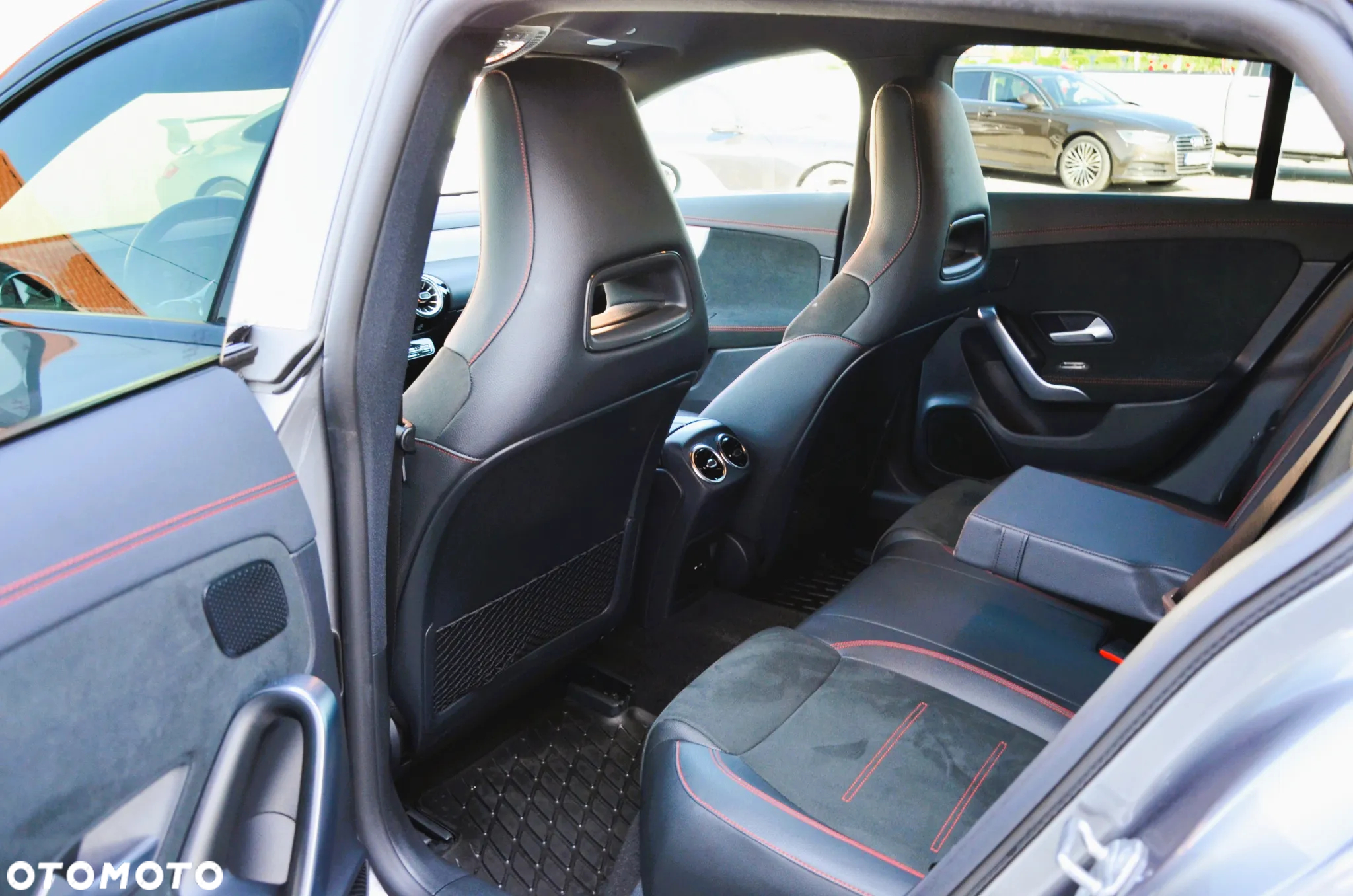 Mercedes-Benz CLA 200 d 4-Matic AMG Line 8G-DCT - 21