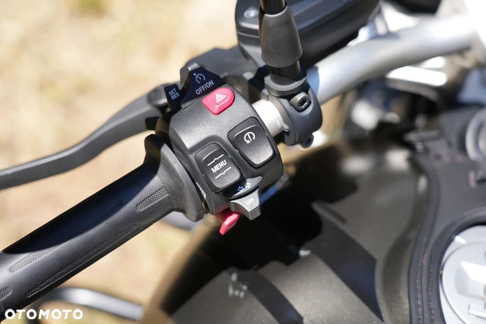 BMW R - 15