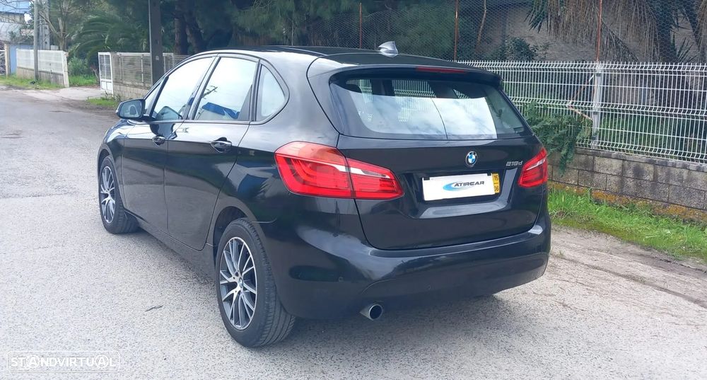 BMW 218 Active Tourer d Aut. Sport Line - 5