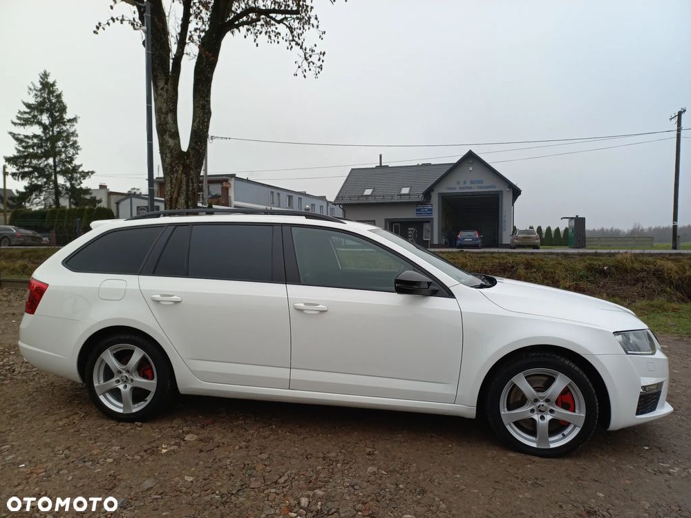 Skoda Octavia 2.0 TDI RS DSG - 7