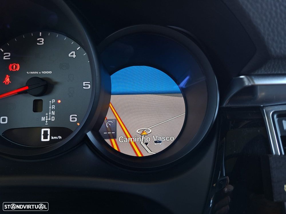 Porsche Macan S - 29
