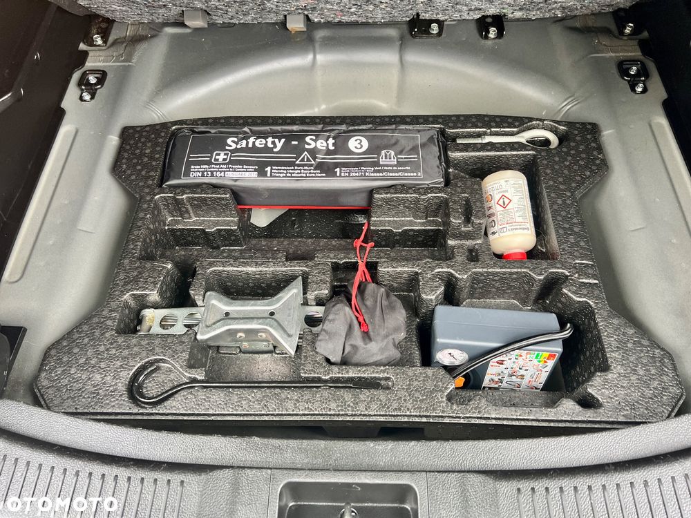 Suzuki SX4 1.6 Premium - 31