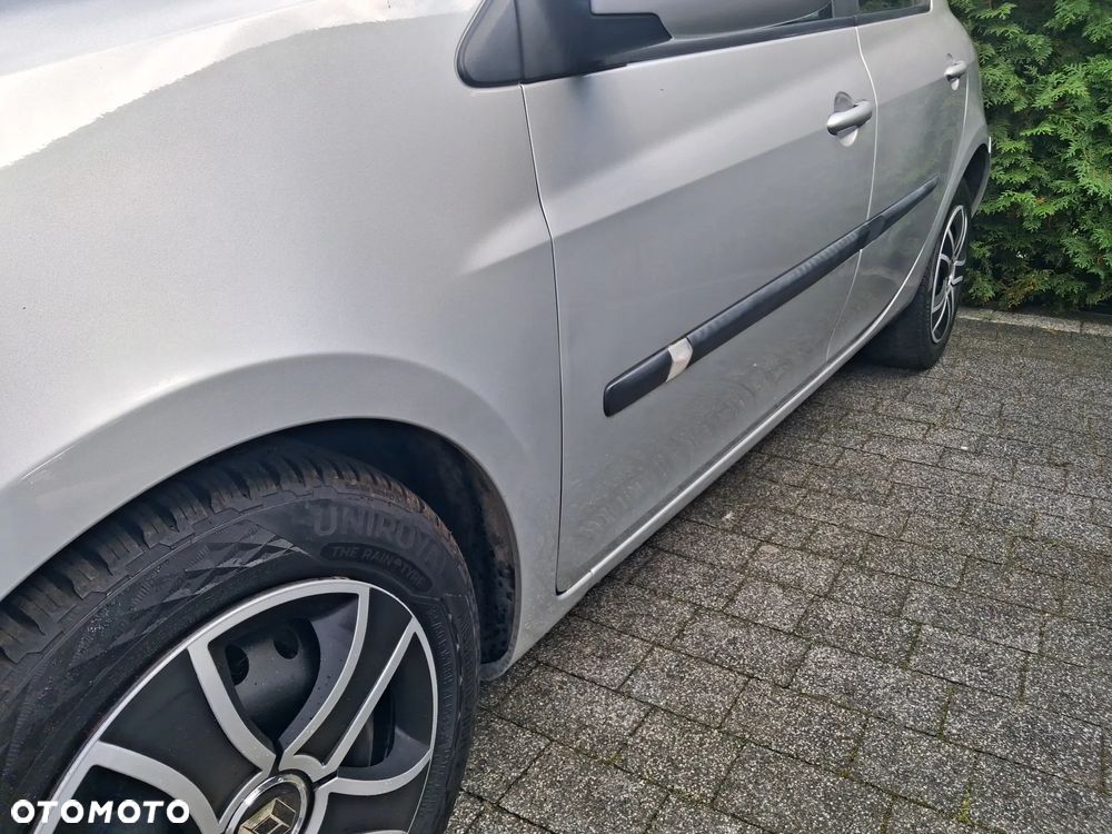 Renault Clio 1.2 16V TCE Dynamique - 11