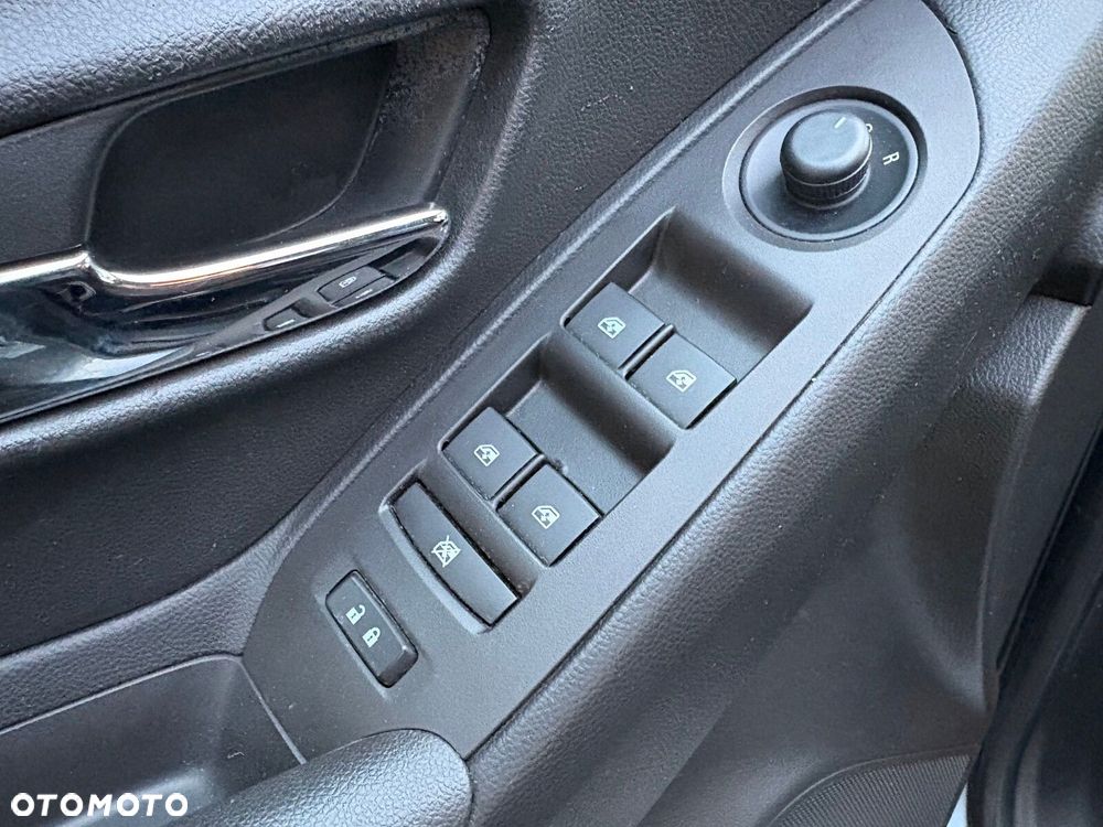 Chevrolet Trax 1.6 LS - 19